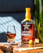 Load image into Gallery viewer, Footed Crystal Scotch Glasses