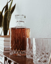 Load image into Gallery viewer, Admiral 3-Piece Decanter &amp; Tumbler Set
