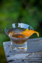 Load image into Gallery viewer, Crystal Manhattan Glasses
