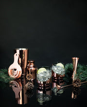 Load image into Gallery viewer, Dipped Crystal Tumblers
